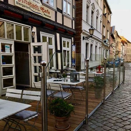 Altstadt Cafe Хафельберг Экстерьер фото