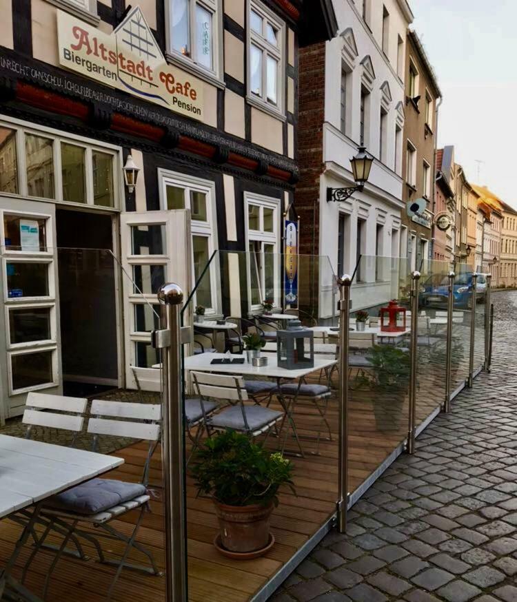 Altstadt Cafe Хафельберг Экстерьер фото